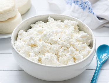 Natural Cottage Cheese — A Healthy Breakfast Every Day